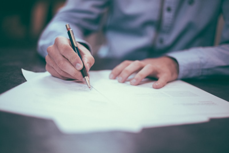 Do I have to pay state income tax on annuities in Florida?